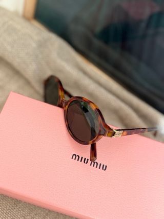Gafas Miu Miu Ovaladas Retro Marrones