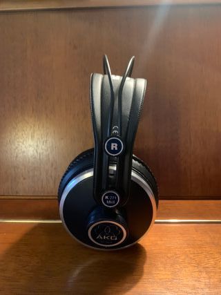 AKG K-271 MKII Auriculares