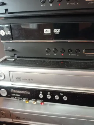 Combo VHS DVD RC 389H