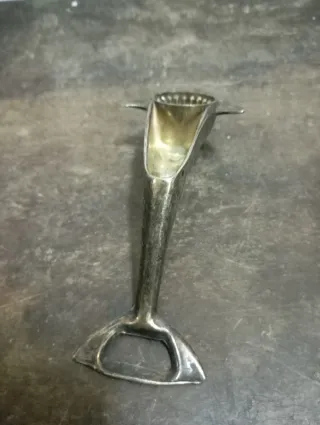 LIQUIDACIÓN 2026 Abrebotellas vintage de hierro co