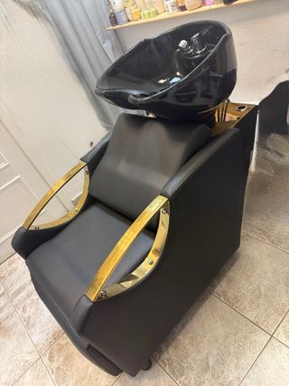 Lavabo para peluquería negro y dorado(recoger)
