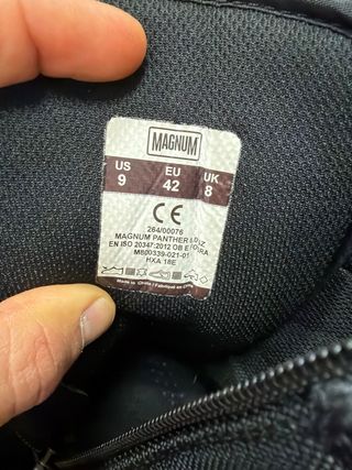 Botas Magnum Talla 42 Negras
