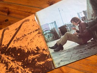 Vinilo Joan Manuel Serrat Dedicado a Antonio Macha