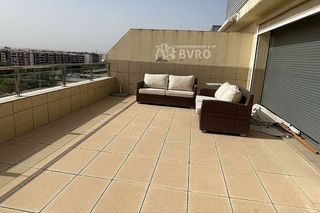 Ático en alquiler en Zona Centro en Córdoba