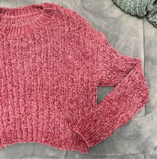 Maglioncino rosa in ciniglia