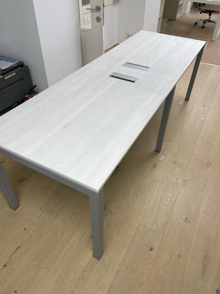 Mesa de oficina para 2 personas