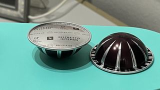 Cafetera Nespresso Vertuo Pop Krups NUEVA