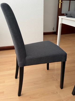 Mesa extensible EKEDALEN blanca + 6 sillas