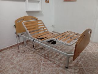 Cama geriátrica eléctrica elevable