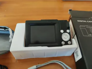 Cámara Digital 48MP Negra