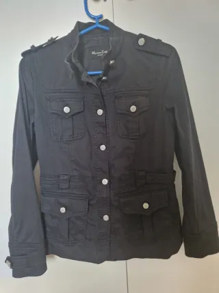 Chaqueta Massimo Dutti Negra