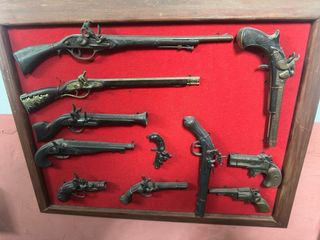 Cuadro de armas miniaturas decorativas