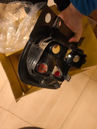 Piloto Trasero Derecho Fiat 500 funcionando