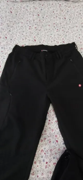 Pantaloncino da escursionismo Mountain Pro nero