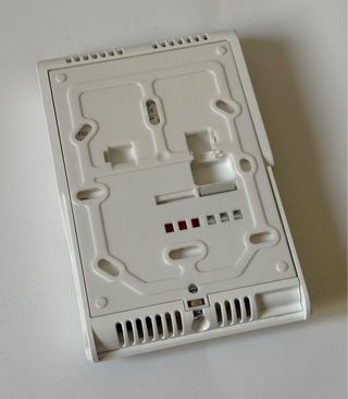 Cronotermostato Bianco da Muro | Equation | Nuovo