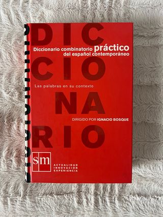 Diccionario combinatorio práctico del español c...