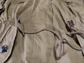 Cazadora manga francesa beige