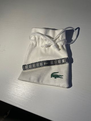 Pulsera Lacoste Plateada con Bolsa