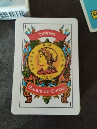 4 Barajas de cartas con publicidad.  (50 cartas)