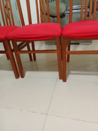 4 Sillas de Comedor Madera Rojo