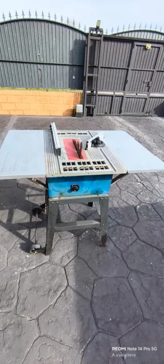 Mesa de corte para carpintería