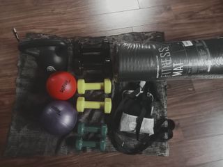Pesas, Kettlebell 6kg, Colchoneta y TRX