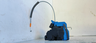 CERRADURA PUERTA DELANTERA DERECHA HYUNDAI I20 (B