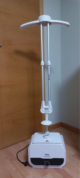 Plancha y Secadora Ufesa SV1200