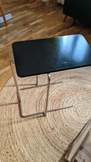 Mesa vintage madera y metal.