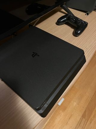 PS4 Slim Negra Sony