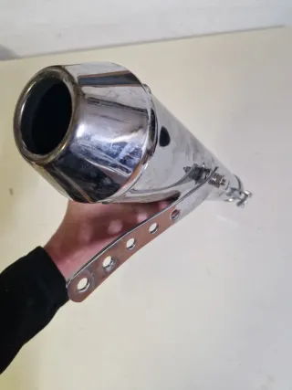 Escape de moto cromado