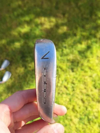 Set Hierros Cobra Gravity Back (5-P)