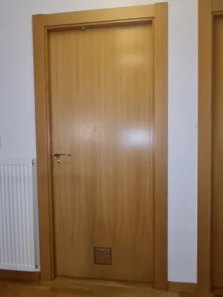 Block puerta madera Roble (hojas 82,5 X 203 cm)