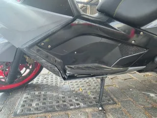 Gilera GP800 Maxiscooter