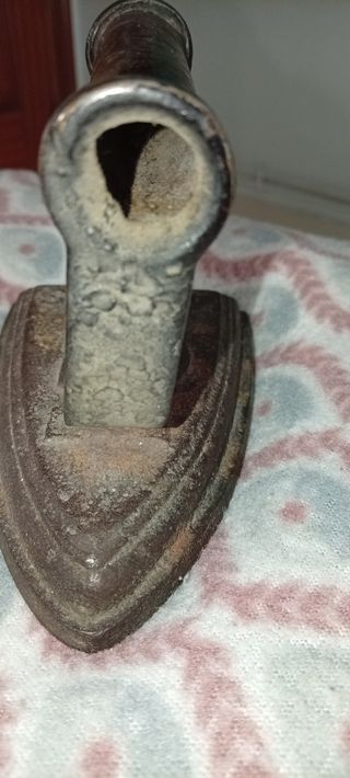 Plancha antigua de hierro