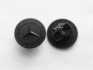 Logo Emblema Capó AMG Mercedes Negro Mate