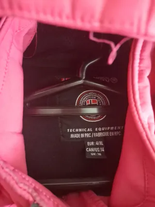 Abrigo invierno mujer rojo