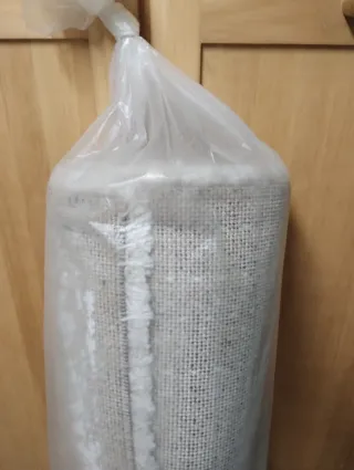 Alfombra beige poliéster