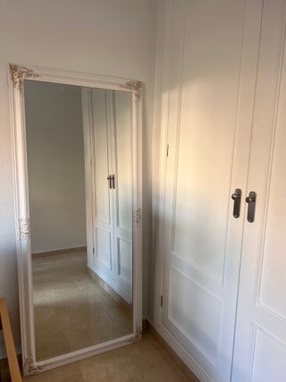 Espejo de pie 162cm blanco con marco decorado