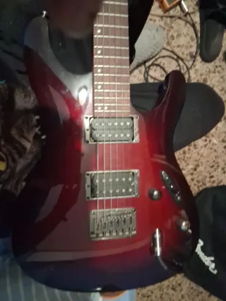 Guitarra Eléctrica Ibanez Roja
