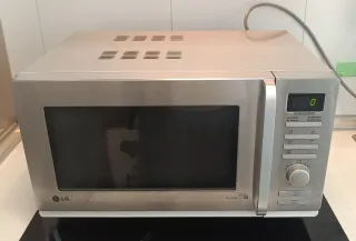 URGE!! Microondas LG plateado