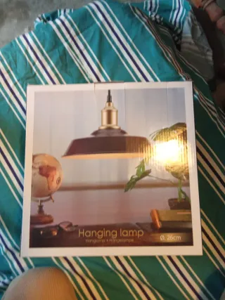 Lámpara colgante metálica verde oscuro