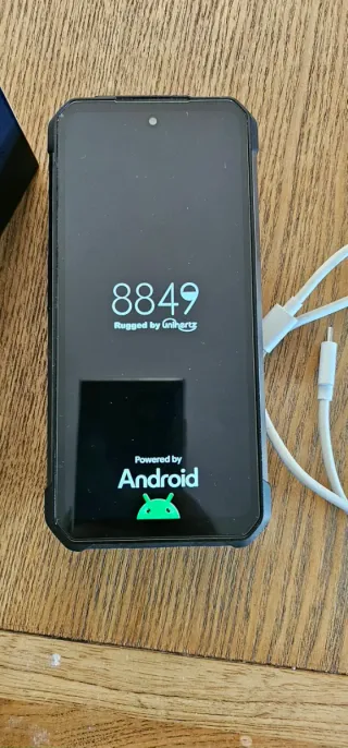 Ulefone Tank 3 Pro Antigolpes + Cargador