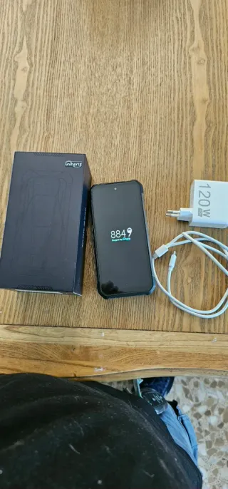 Ulefone Tank 3 Pro Antigolpes + Cargador