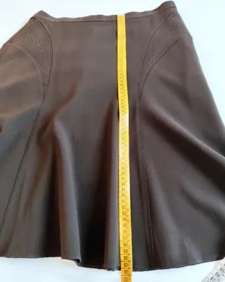 Conjunto Blusa Blanca y Falda Marrón