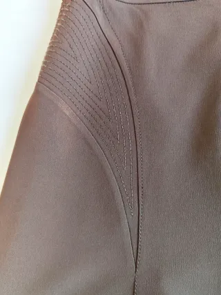 Conjunto Blusa Blanca y Falda Marrón