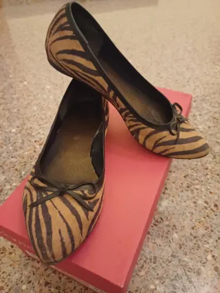 Zapatos planos estampado cebra