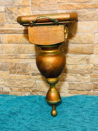 Peana madera antigua policromada  31 cm