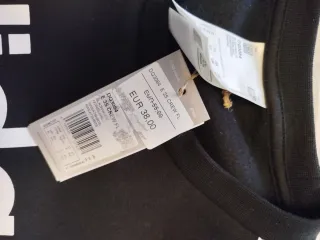 Sudadera Adidas Negra Nueva con etiqueta.