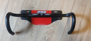 Manillar FSA Vero Compact Negro